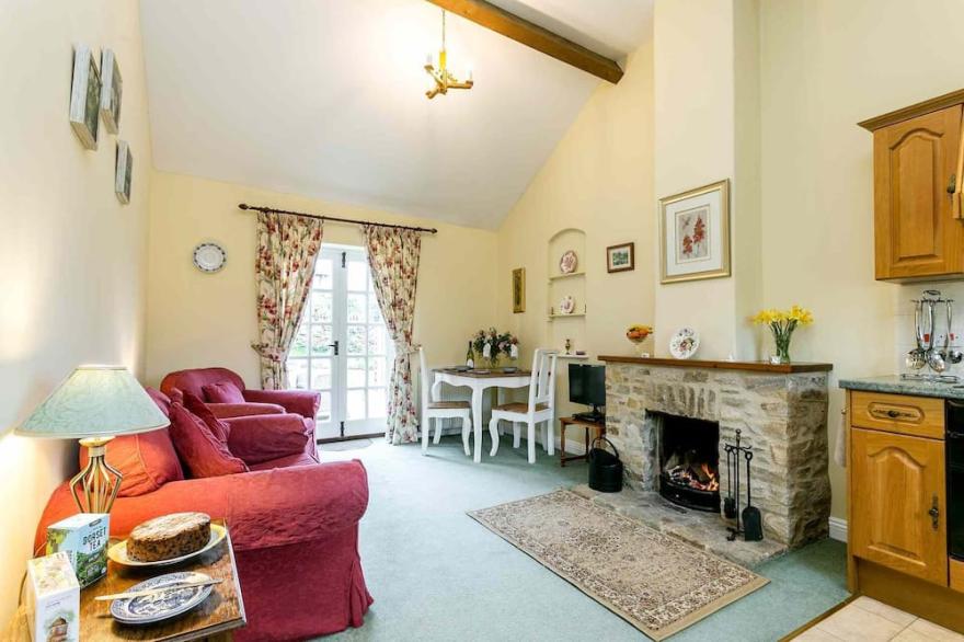 The Brambles - one bedroom Country Cottage near Dorset Coast.