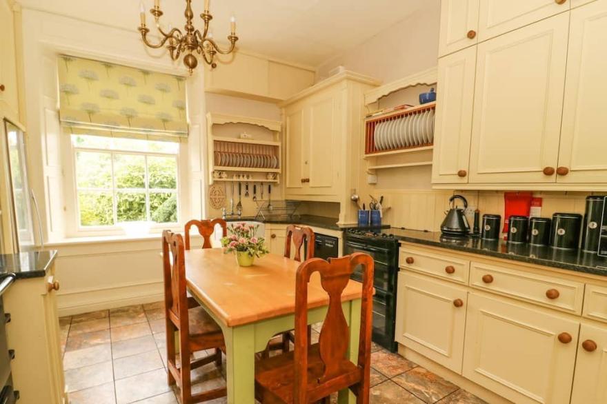 A Magnificent, Limestone, Georgian Property