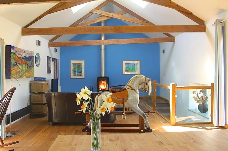 Fabulous luxury barn conversion on the fringes of Start Bay