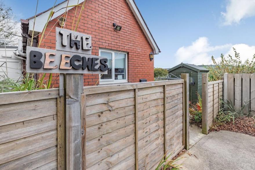 3 bedroom accommodation in Lampeter