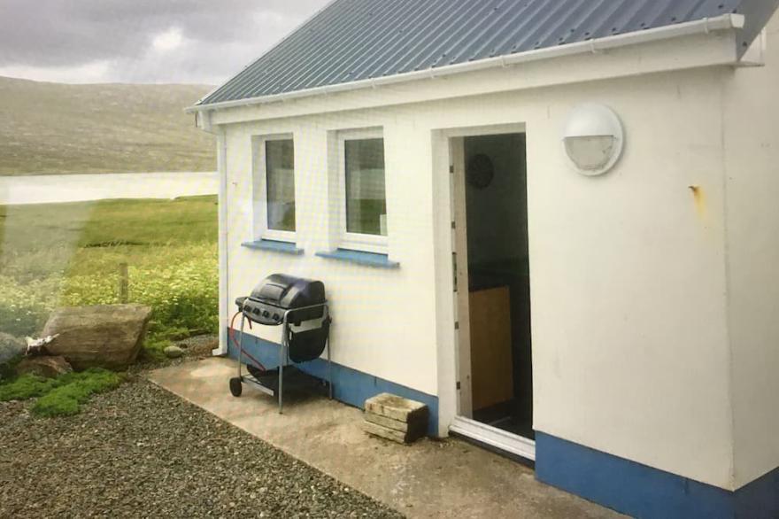 Large beachside property in stunning West Harris: great for family/friend groups