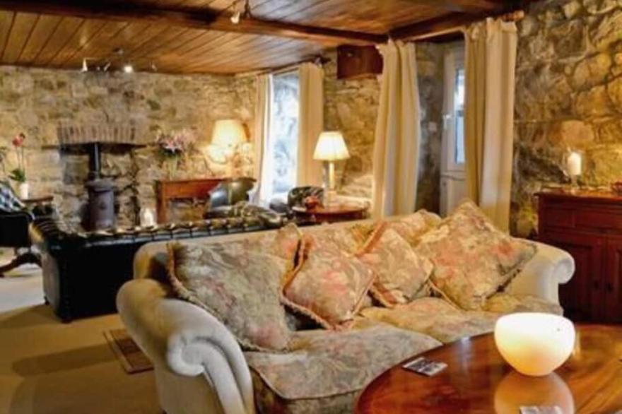 Six Bedroom Pembrokeshire Stone Farmhouse