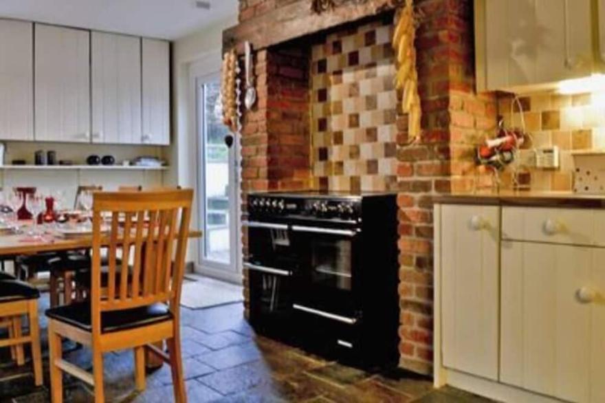 Six Bedroom Pembrokeshire Stone Farmhouse