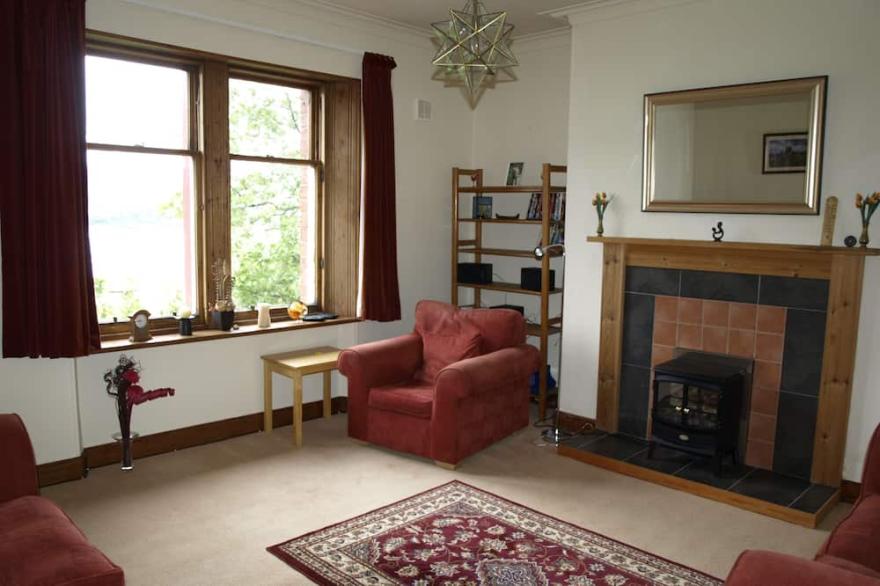 A large, comfortable apartment with great views  close to Fort William  centre.