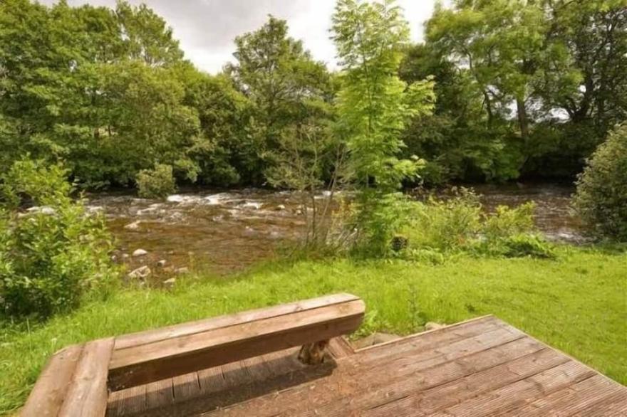 luxurious country house 11 people Highlands on the blackwater river