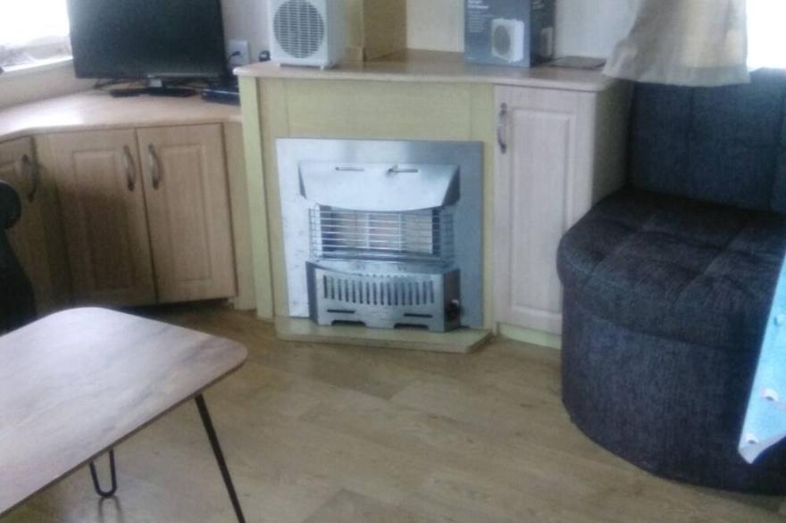 Stunning 3-Bed caravan in camber  kitesurf family