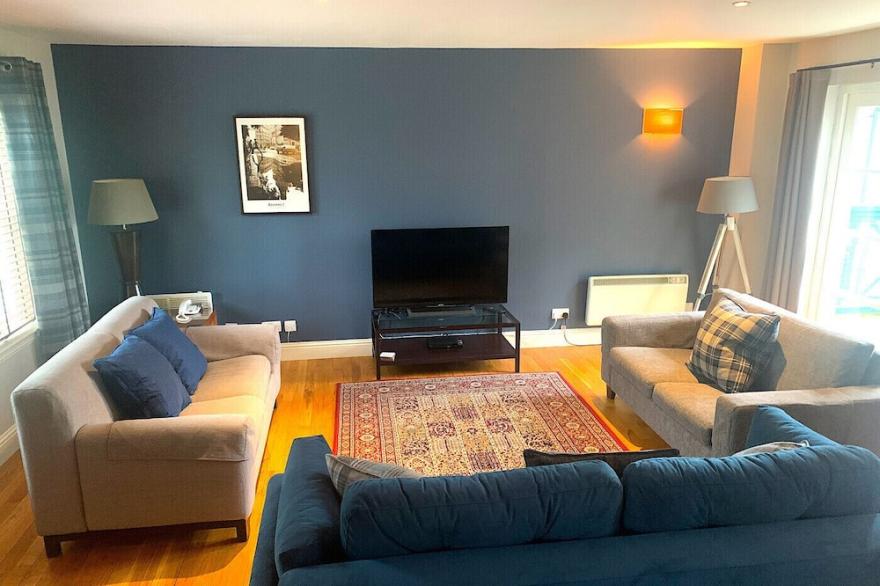 Scottish Holiday Lodge with Hotel, WiFi Free Leisure Centre, Pool and Spa