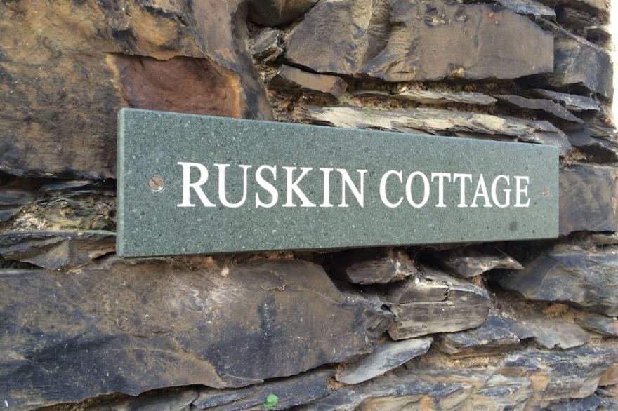 Traditional Lakeland Stone Cottage, Bowness on Windermere