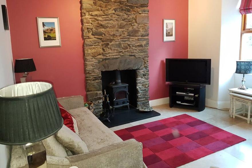 Traditional Lakeland Stone Cottage, Bowness on Windermere