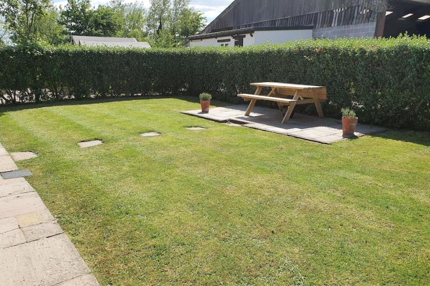 150 Year Old Converted Sussex Barn Surrounded By Unspoilt Countryside
