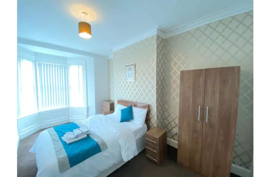 Warwick street Professional Let (Newcastle)