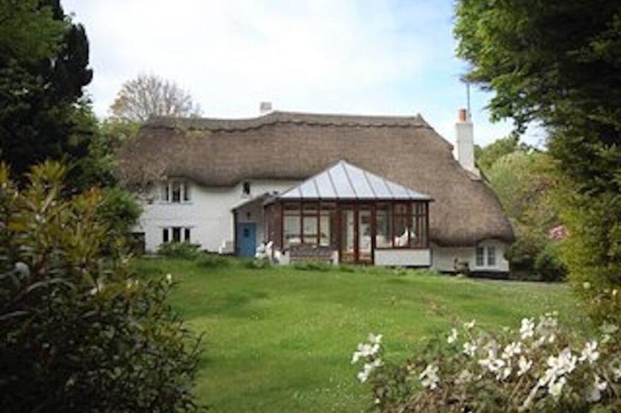 Spacious secluded cottage, family / romantic breaks, near Thurlestone beaches