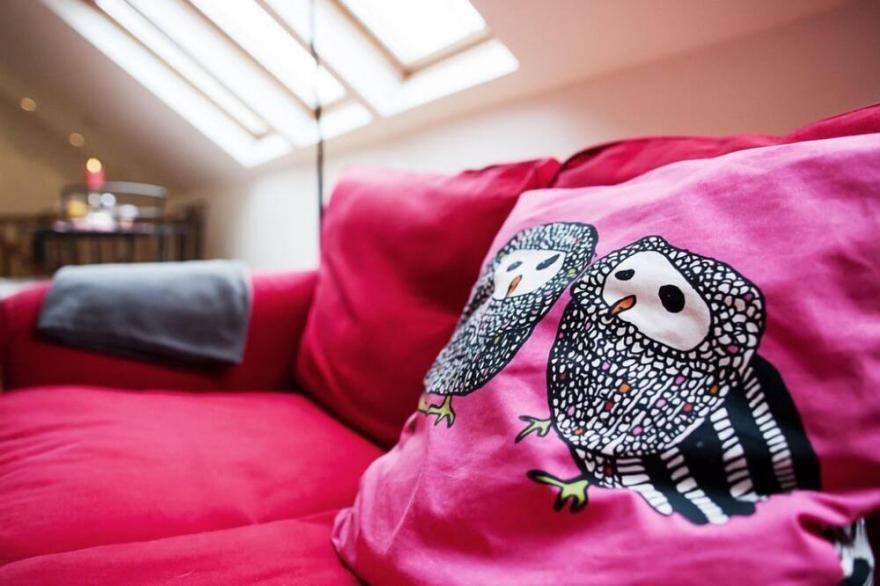 Big Moo -  a sea view that sleeps 8 guests  in 4 bedrooms