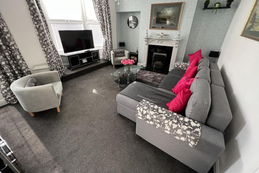 HANOVER HIDEAWAY, family friendly, with a garden in Scarborough