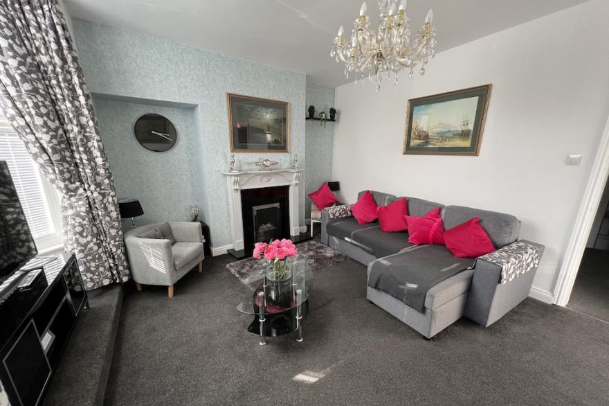HANOVER HIDEAWAY, family friendly, with a garden in Scarborough