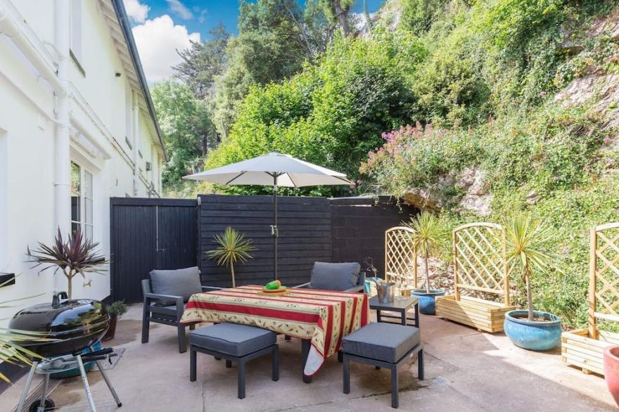 3 bedroom accommodation in Torquay
