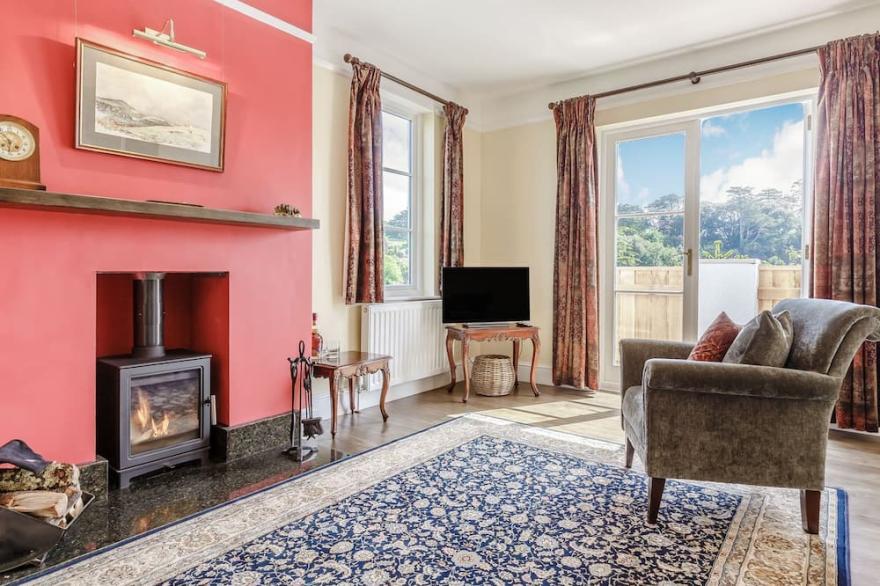 3 bedroom accommodation in Torquay