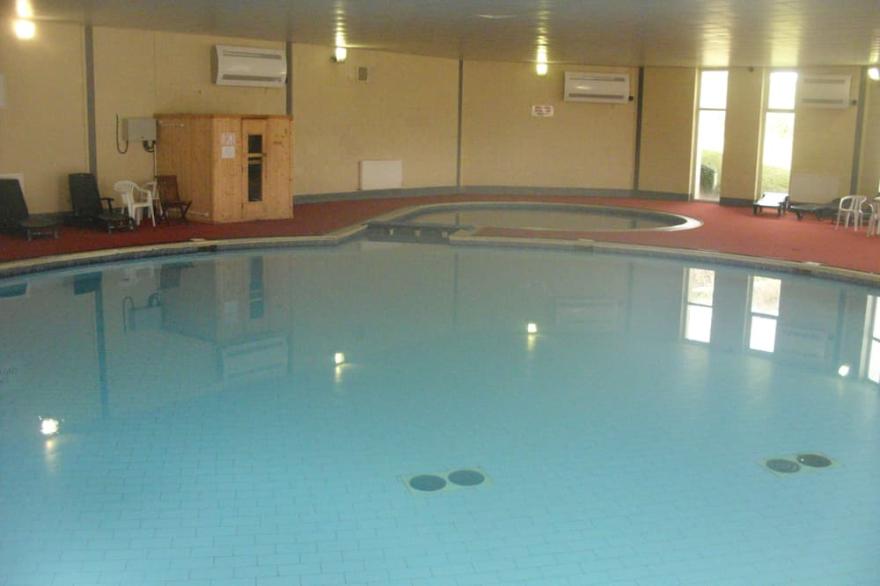 Large spacious Apartment with lovely views.