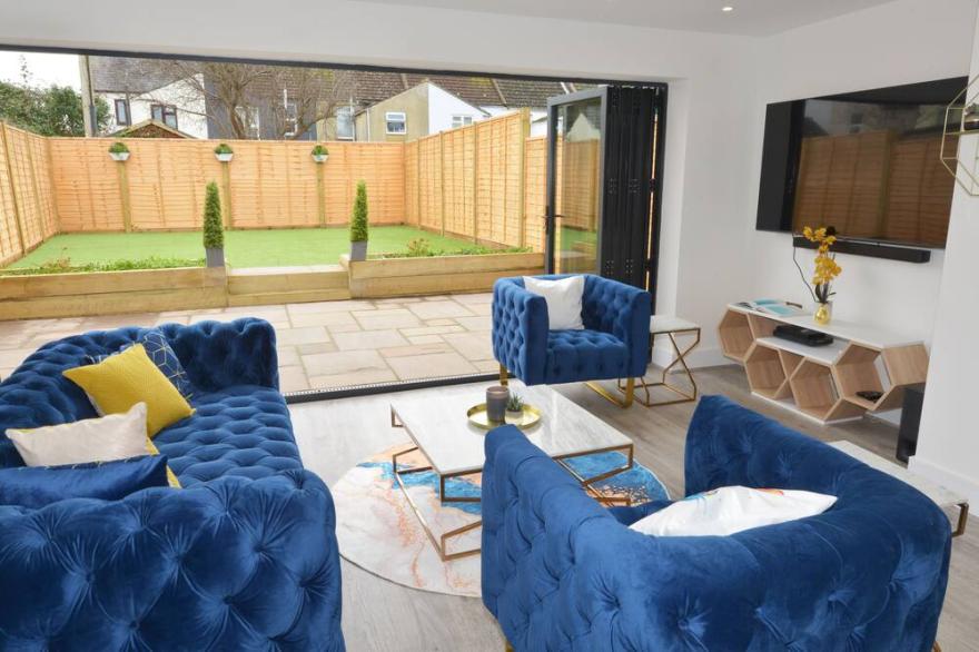 Outstanding modernised 3/4 double bedroomed house