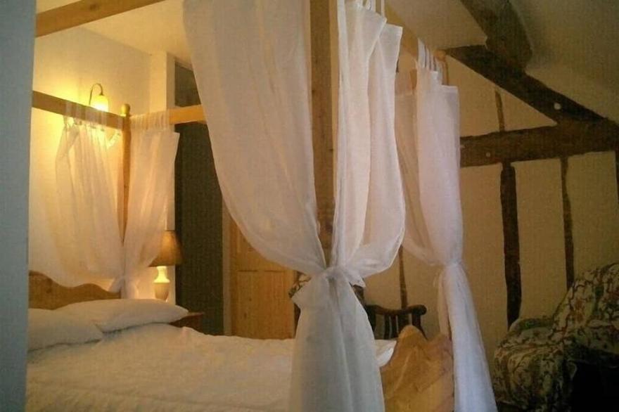 Family Holiday Cottages Ty Poeth In The Country