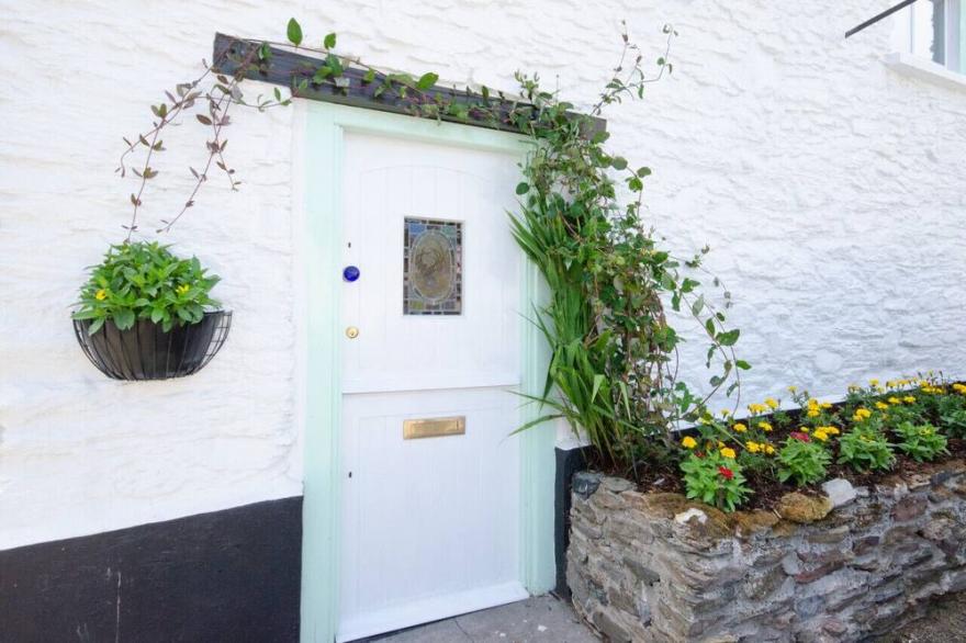 Fairbank Cottage - Two Bedroom House, Sleeps 3