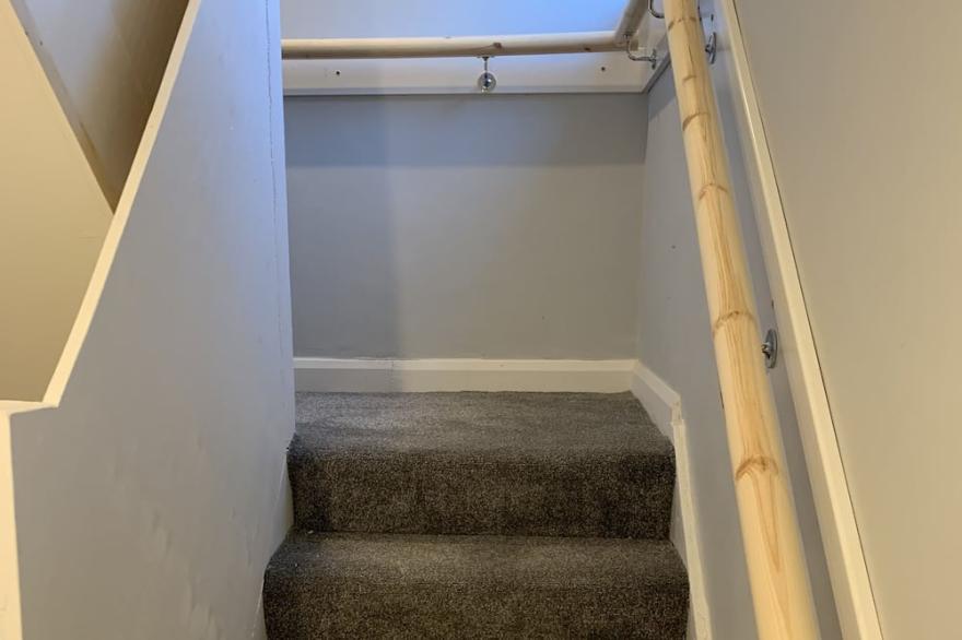 5 Bedroom fully Licensed house