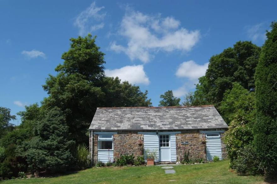 Self Catering Rural Farm Cottage + Heated Pool Cornwall | Dozmary Cottage