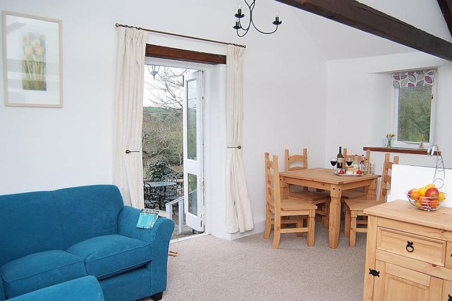 Self Catering Rural Farm Cottage + Heated Pool Cornwall | Dozmary Cottage