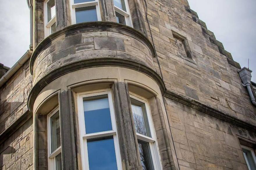 Fabulous 4 bedroomed townhouse in the heart of St Andrews