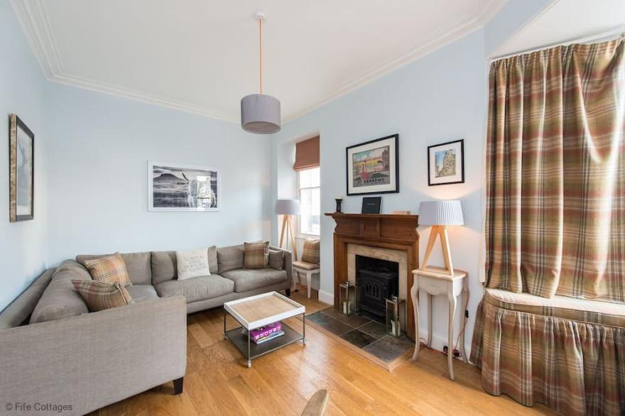 Fabulous 4 bedroomed townhouse in the heart of St Andrews