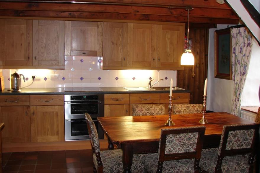 .Grade 11 listed cottage in Fishguard, Pembrokeshire