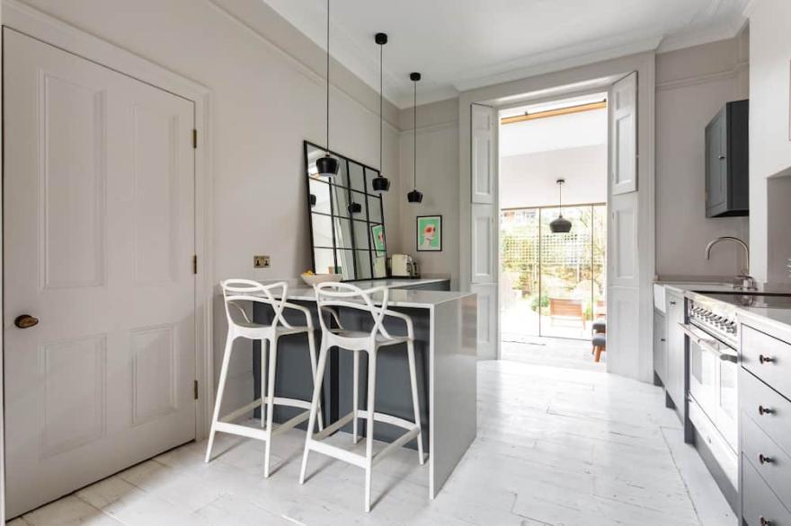 Albert Street III by onefinestay