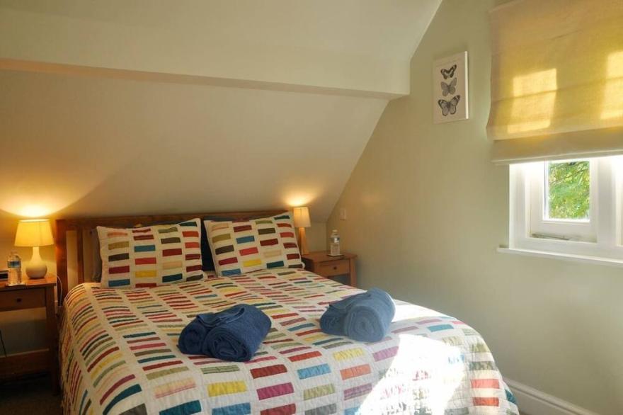 Immaculate Quiet Coach House in Garden, Birmingham