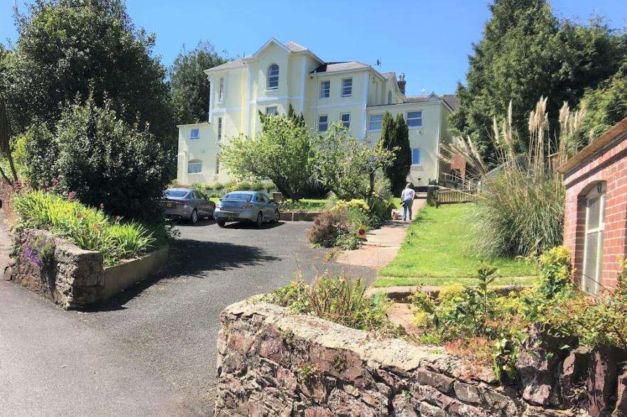 Apartment 10 - Classic, Bay view