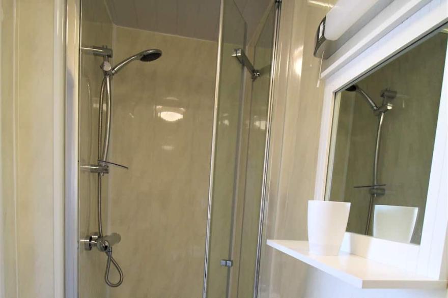 Apartment 10 - Classic, Bay view