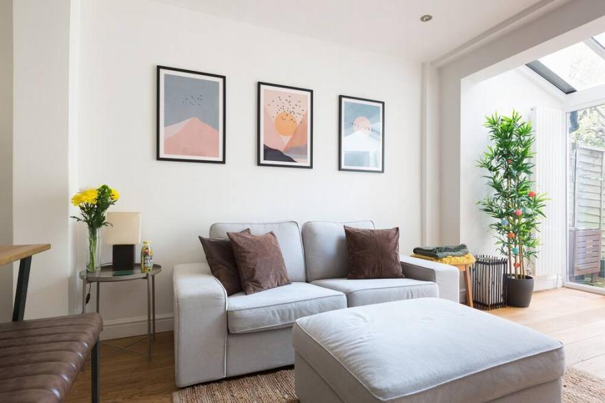 | Exquisite Quiet Garden Flat | Hackney | Dalston |
