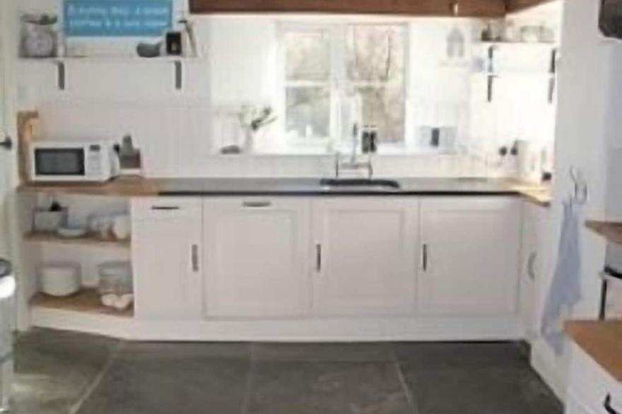 Beautiful Holiday Home In North Cornwall With Sea Views