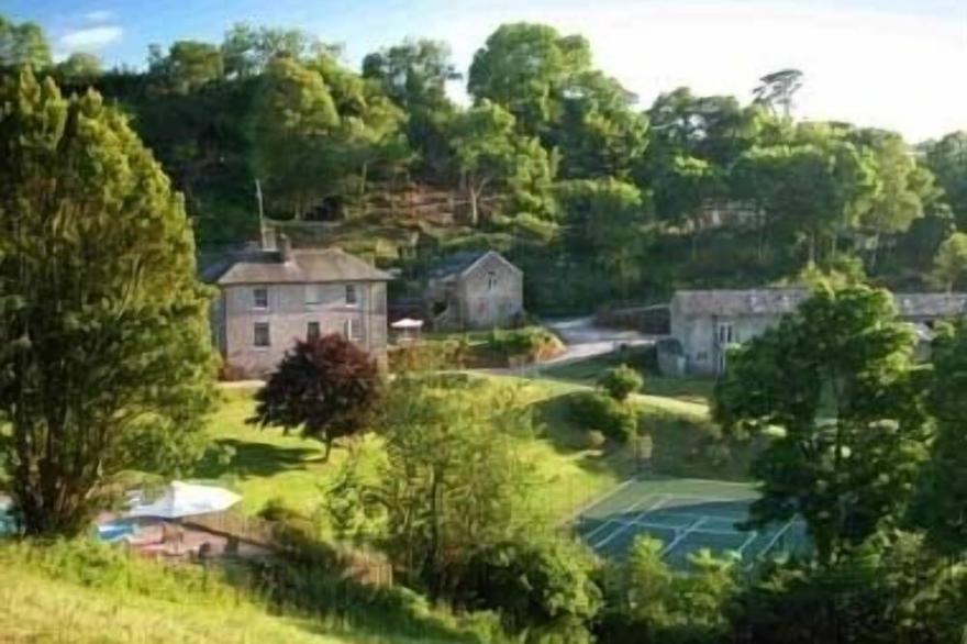 Gitcombe Retreat boasts landscaped, private gardens, jaw-dropping views and exclusive use of a priva