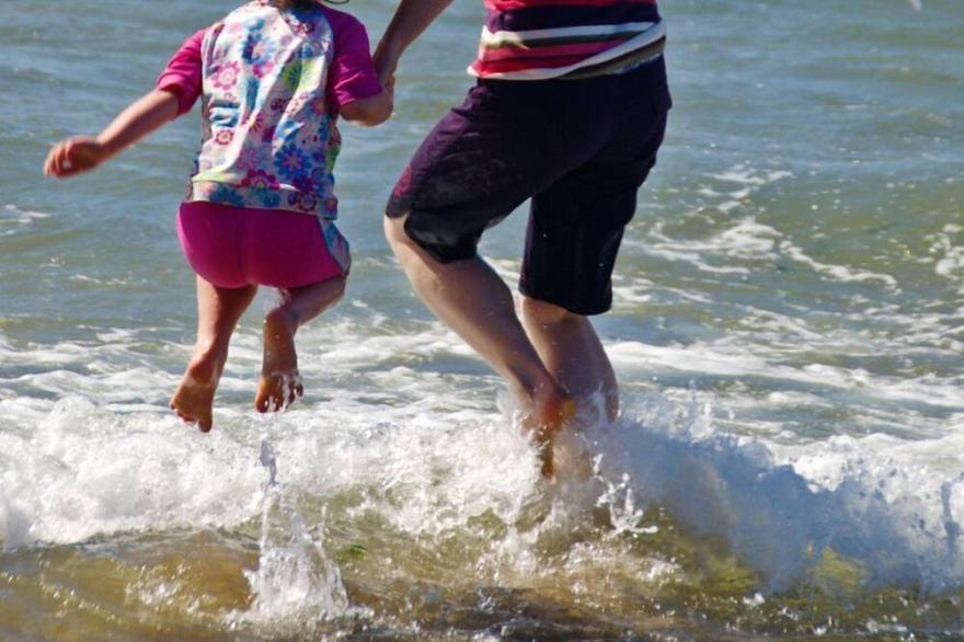 Yennadon Cottage A cool, end of terrace, 4* Gold family Devon Holiday cottage with beautiful views o