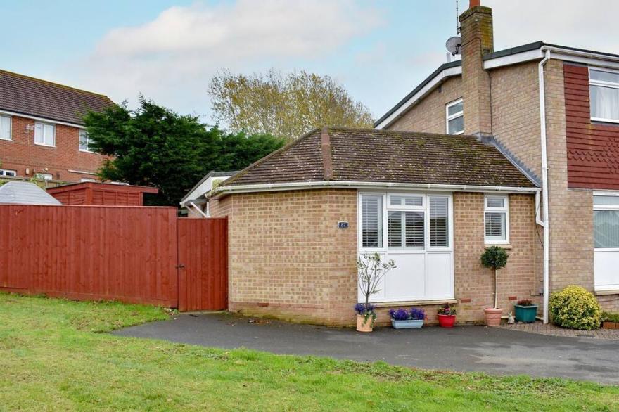 2 bedroom accommodation in Sandown