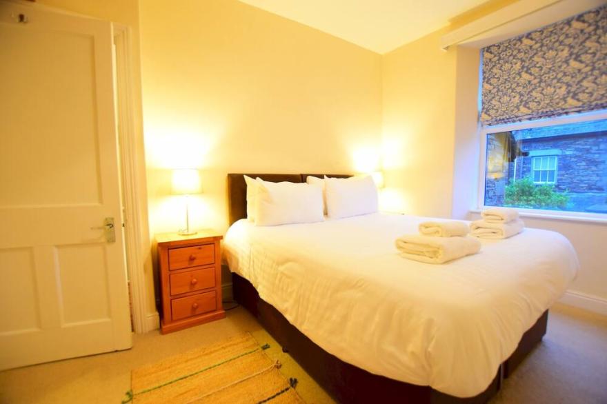 Holmdale, Ambleside - Two Bedroom House, Sleeps 4