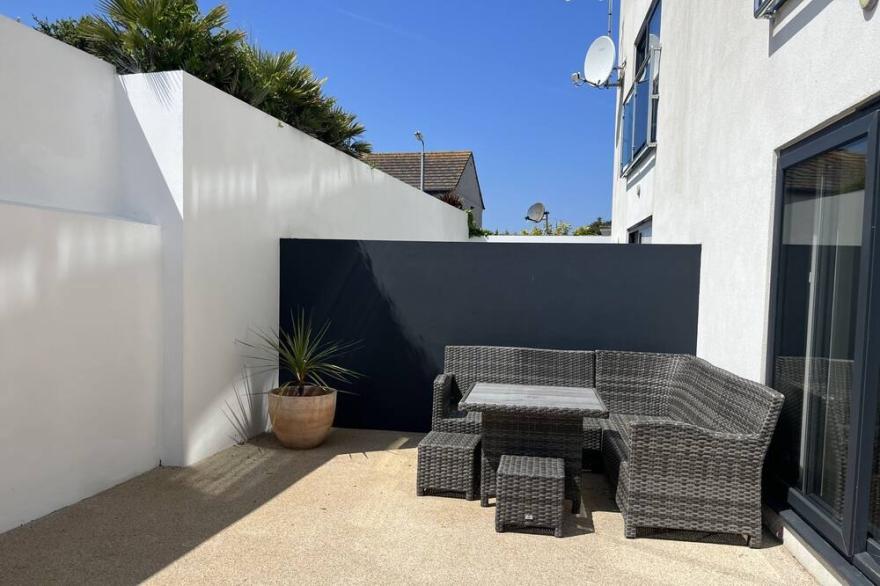 Stunning Apt>parking>four Poster>close to Beach>