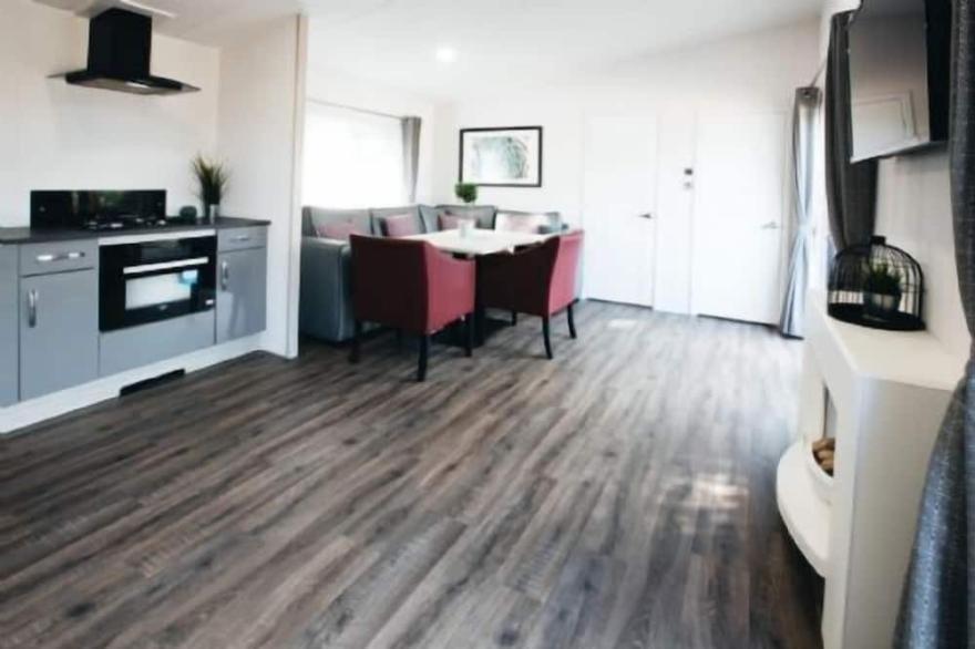 A superior lodge 3 that sleeps 8 guests  in 3 bedrooms