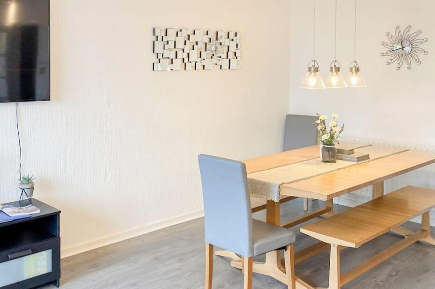 4 bedroom accommodation in Thornton-Cleveleys