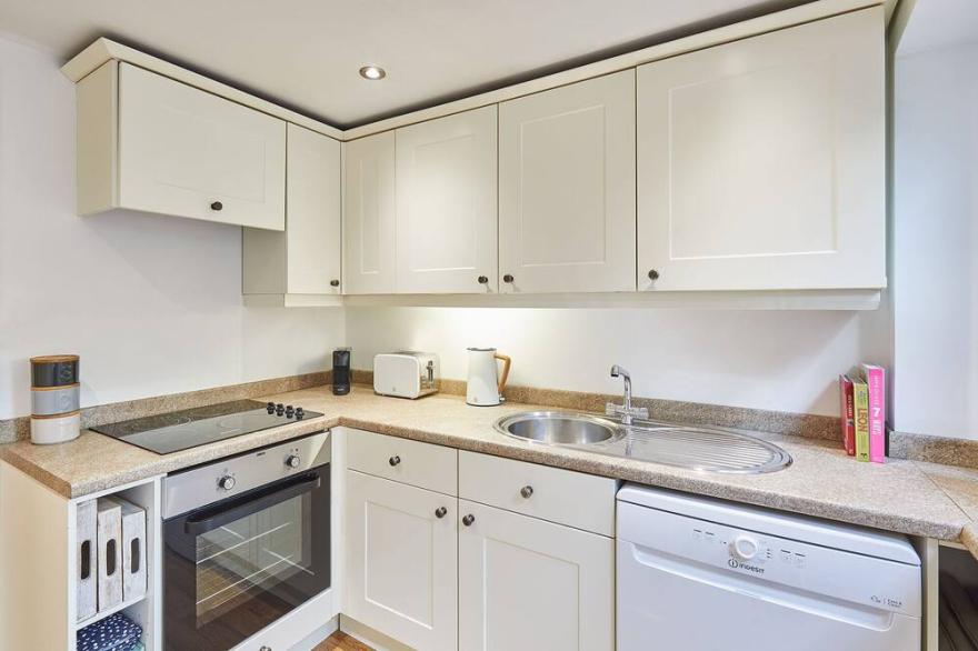 Host & Stay | Waterlily Cottage