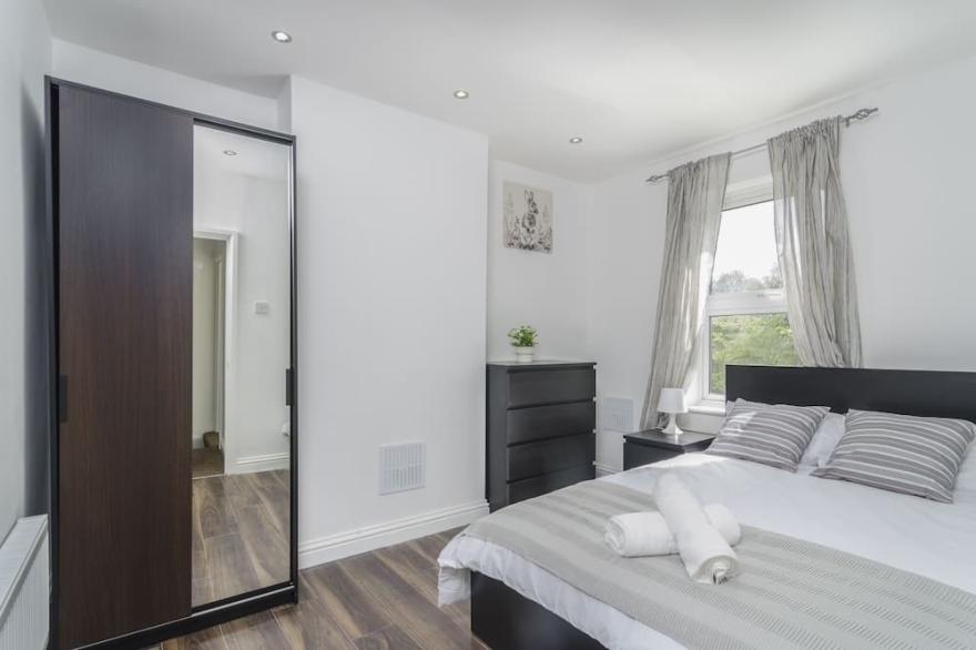 Recently refurbished cosy family home