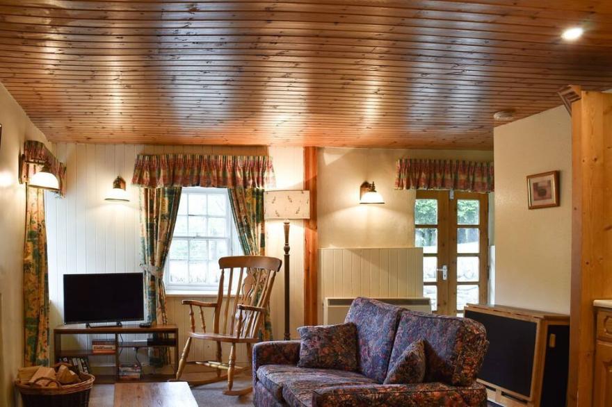 2 bedroom accommodation in Glenprosen, By Kirriemuir