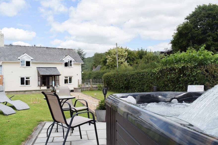 2 bedroom accommodation in Knill, near Presteigne