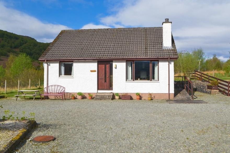 3 bedroom accommodation in Stromeferry, near Kyle of Lochalsh
