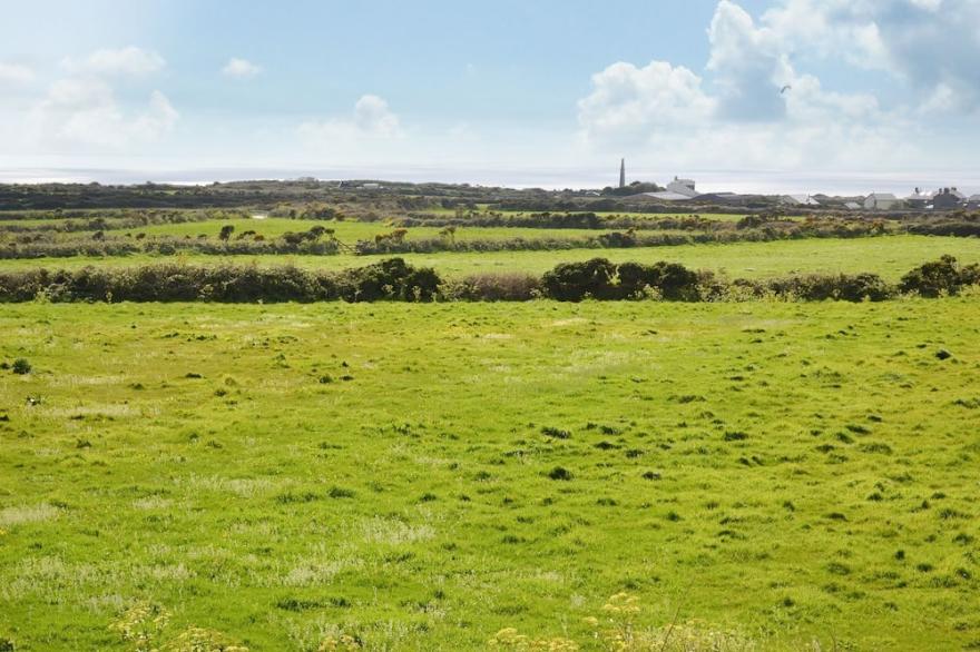 3 bedroom accommodation in St. Just